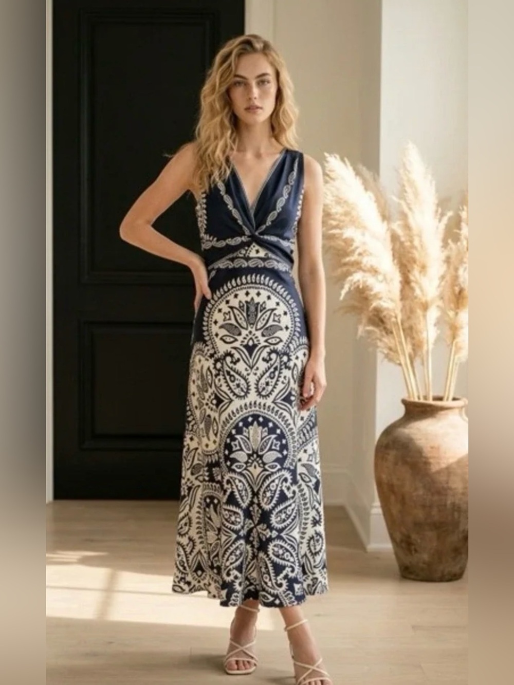 NWT Caroline Constas Navy/Cream Twist Front Paisley Bandana Maxi Dress Sz Small